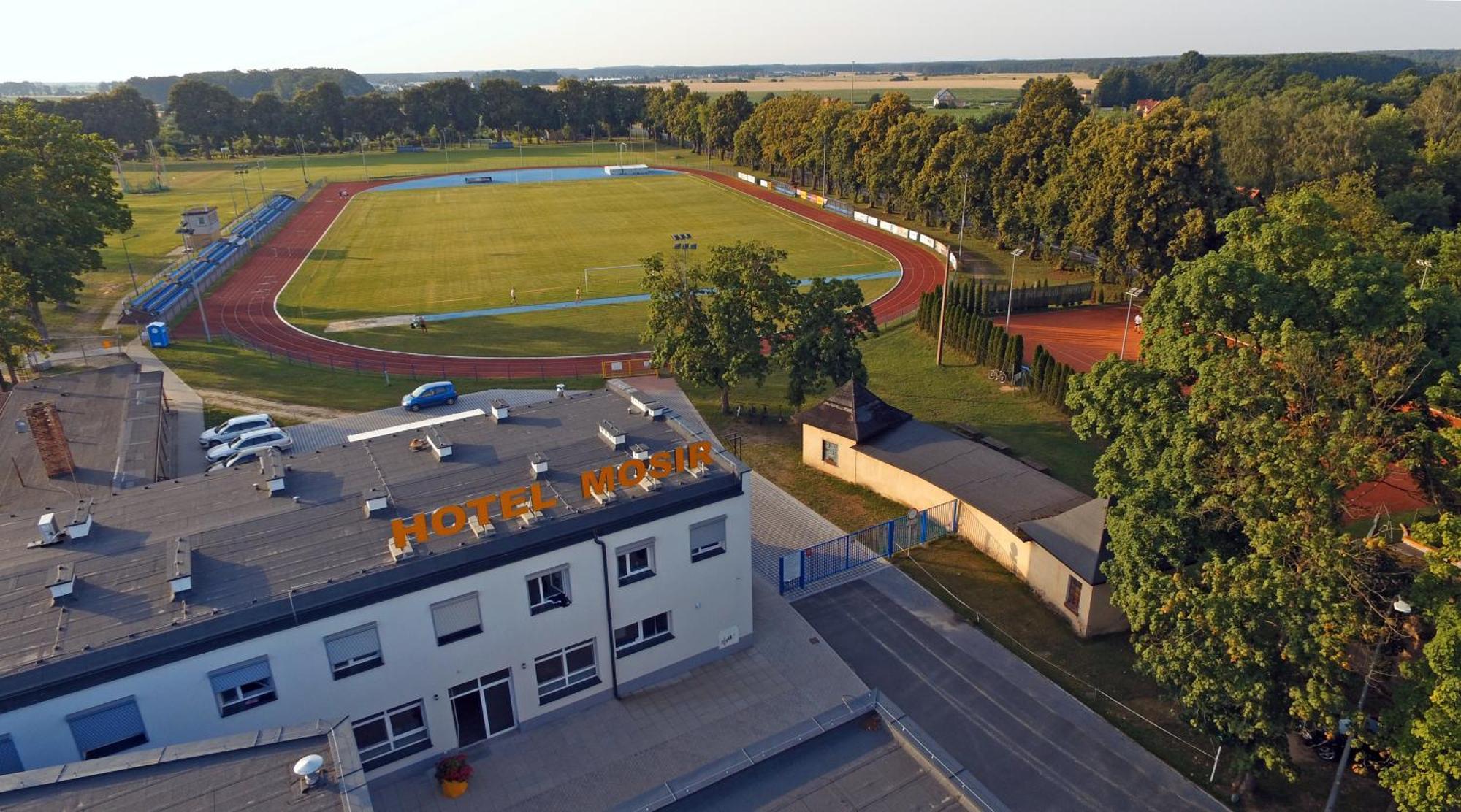 Hotel Sportowy Wolsztyn Esterno foto