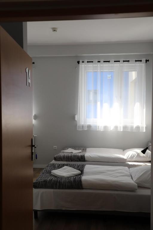 Hotel Sportowy Wolsztyn Esterno foto